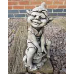 Border Stoneware Small Pixie On Mushroom