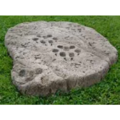 Border Stoneware Paw Stepping Stone