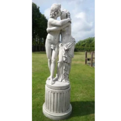 Border Stoneware Lovers Statue On Plinth
