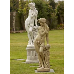 Border Stoneware Large Wall Girl On Plinth