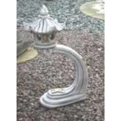 Border Stoneware Small Curved Pagoda