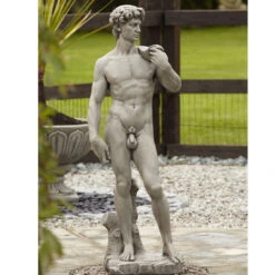 Border Stoneware Large David